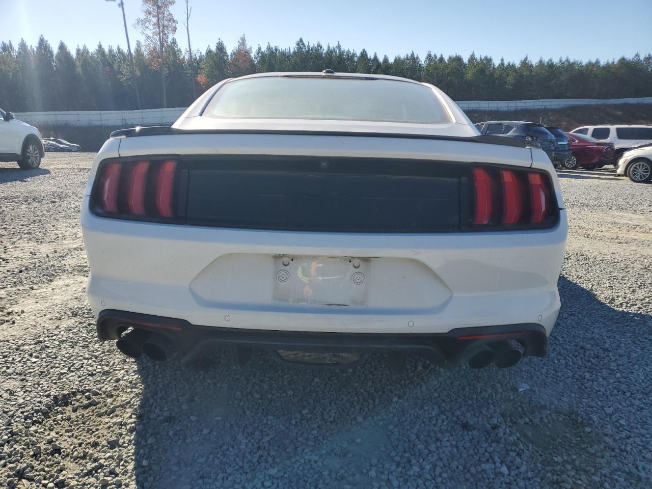 2019 Ford Mustang - Image 6