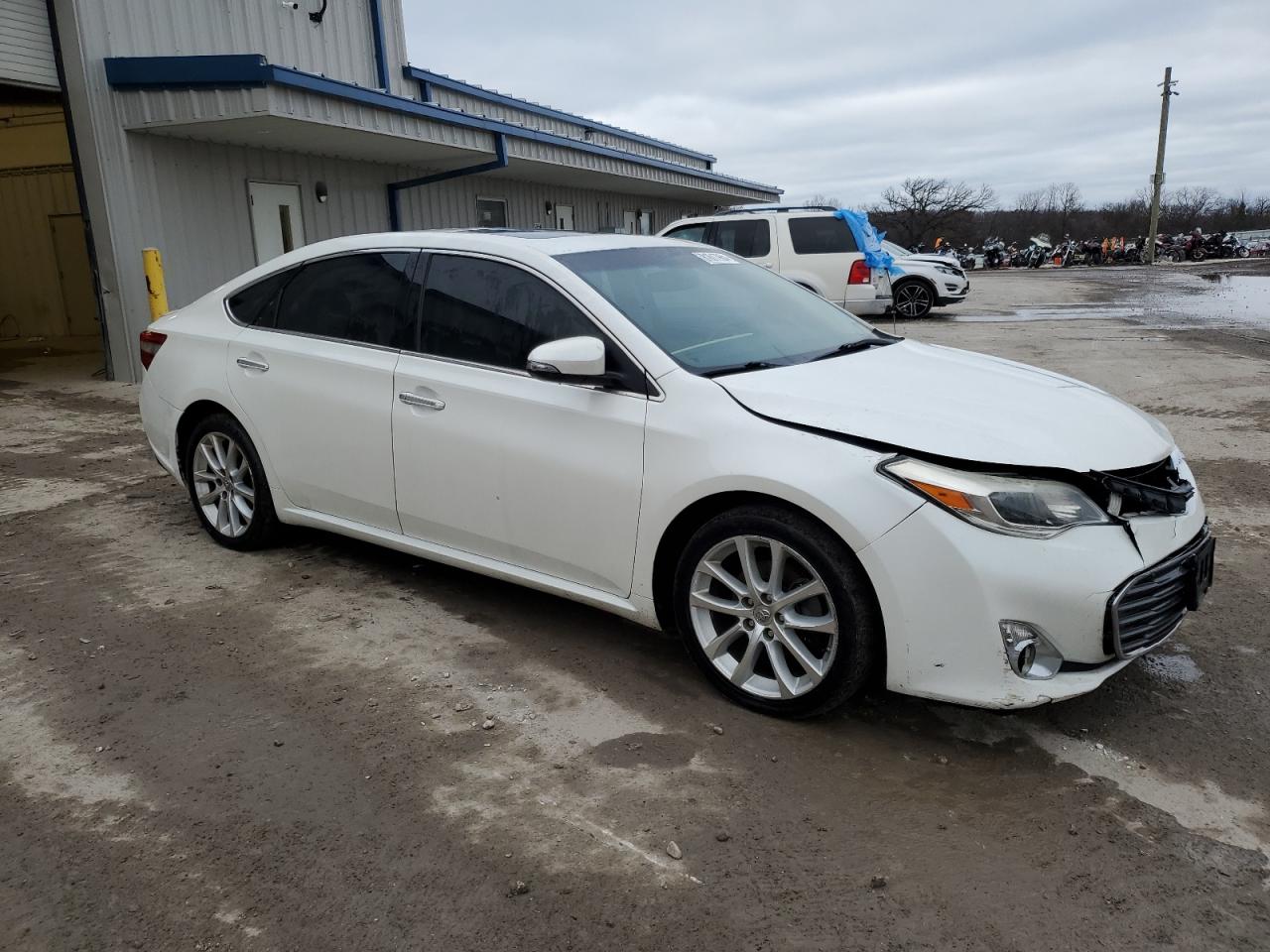 VIN 4T1BK1EB7DU056692 2013 TOYOTA AVALON no.4