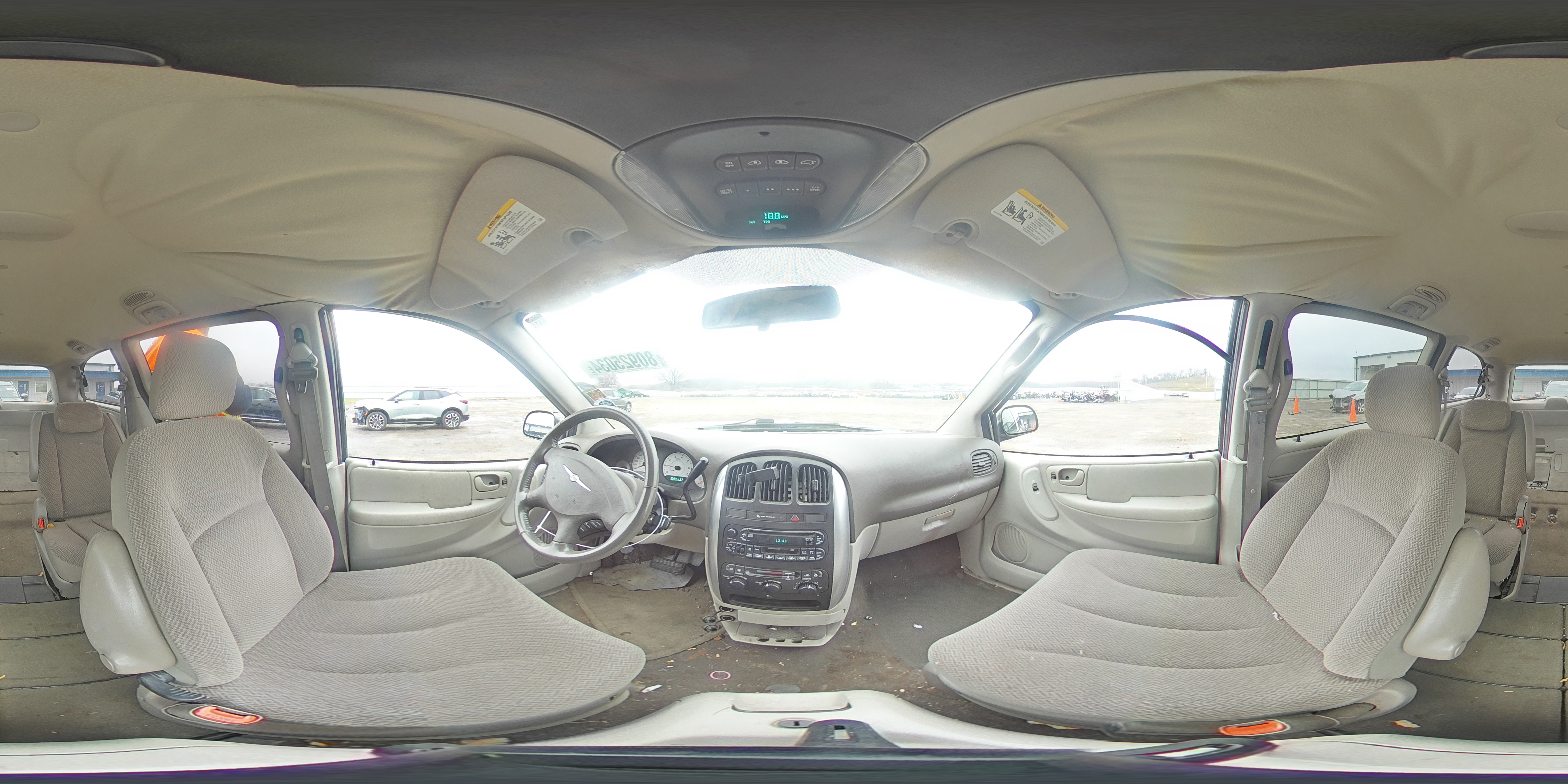 2007 Chrysler Town & Country - Image 14