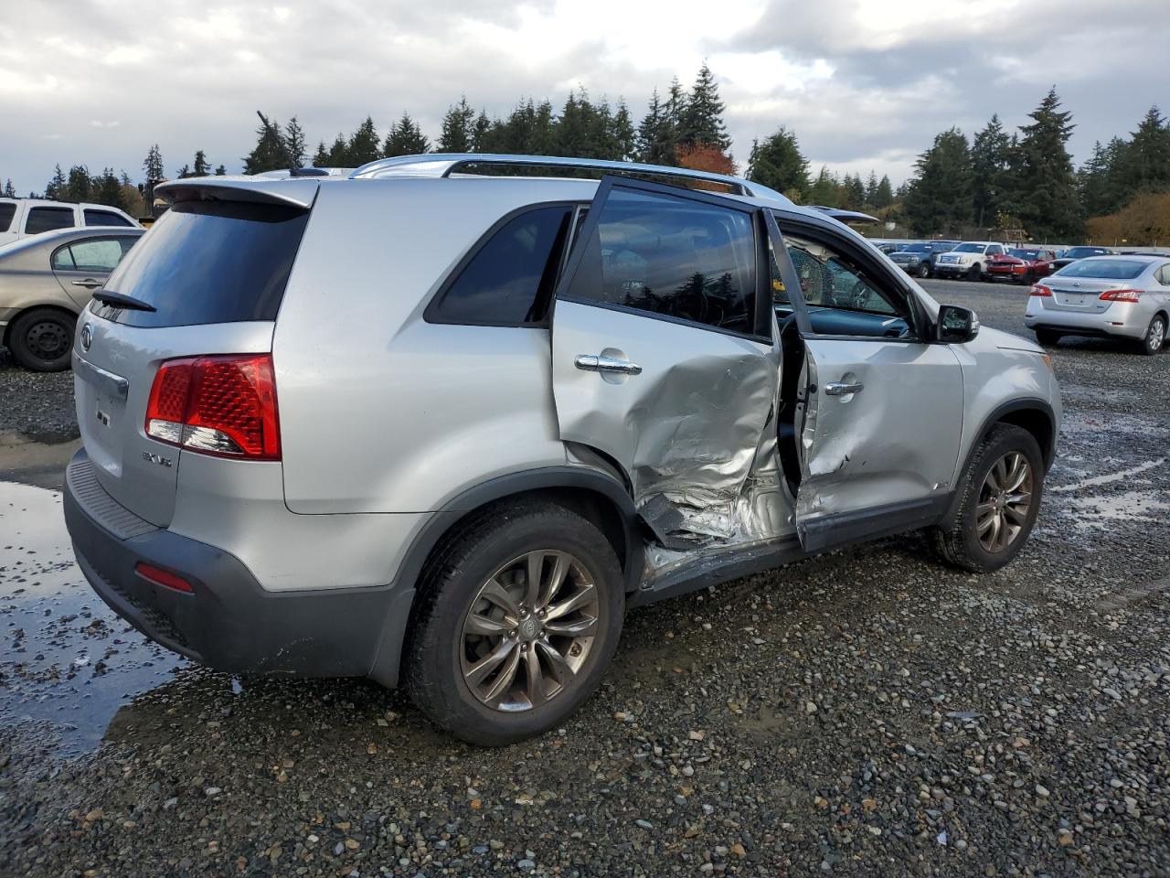 2011 Kia Sorento - Image 3