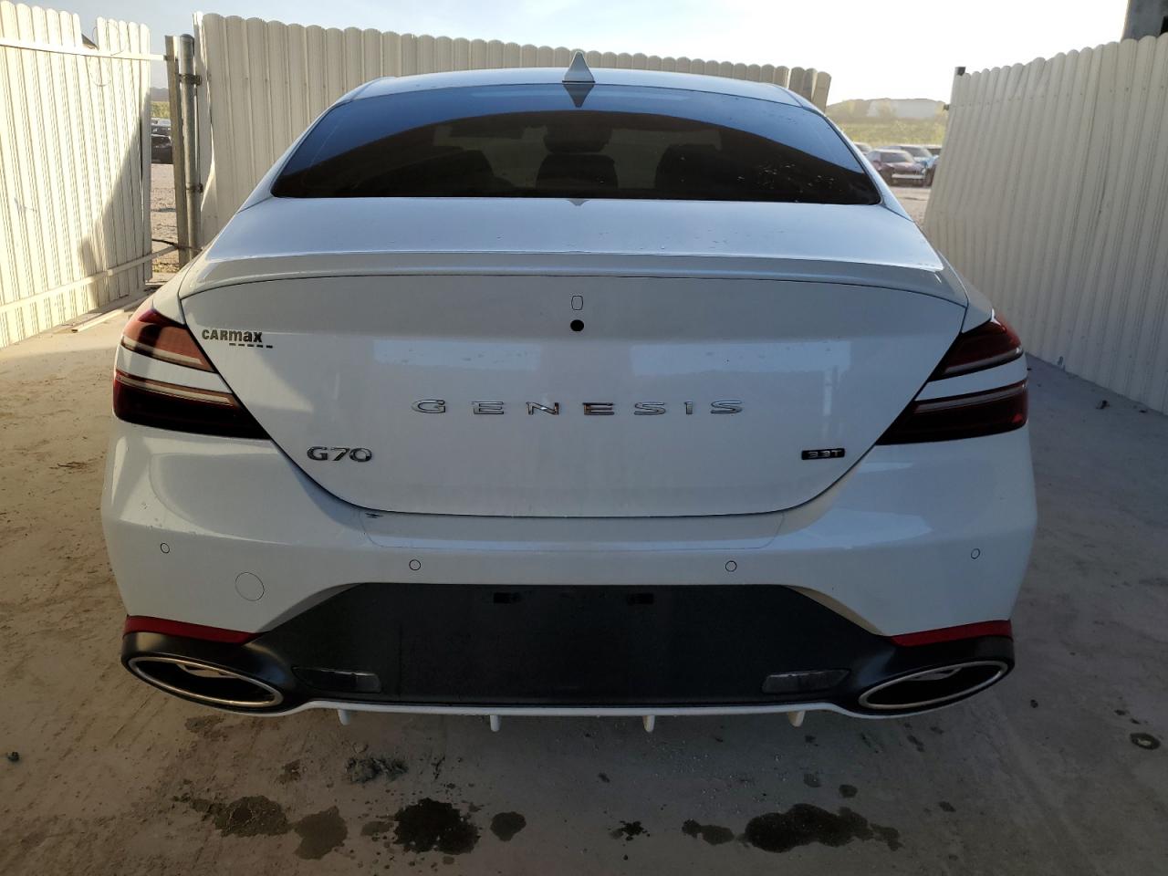 2022 Genesis G70 - Image 6