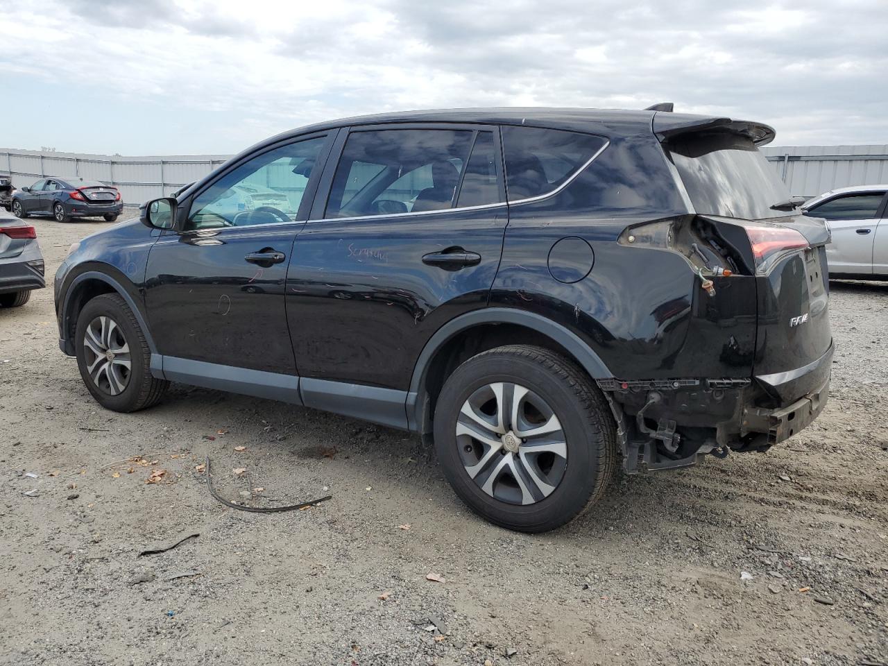 2017 Toyota RAV 4 - Image 2