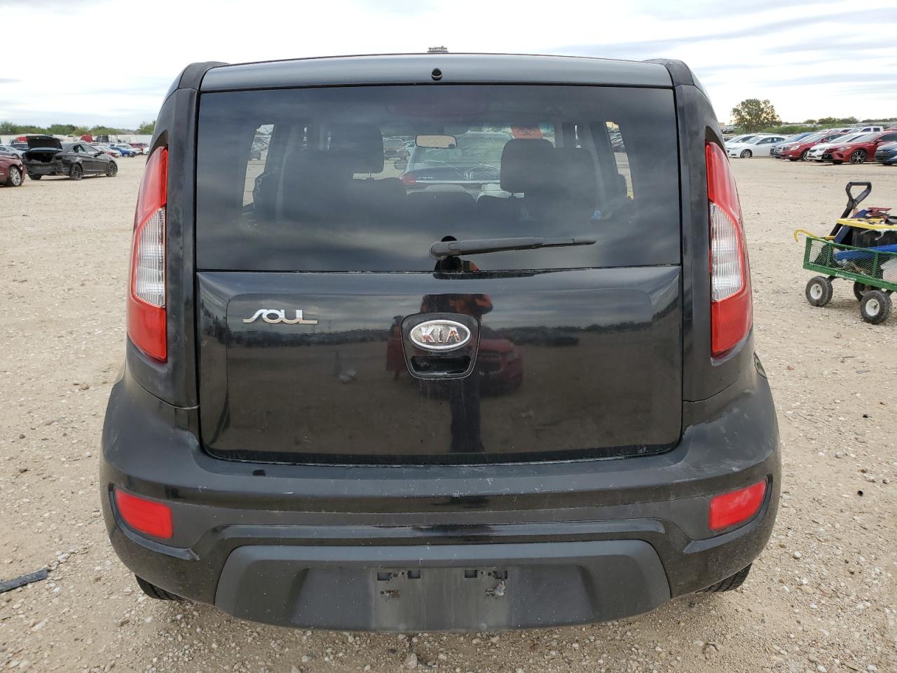 2012 Kia Soul VIN: KNDJT2A52C7359704 Lot: 79454104