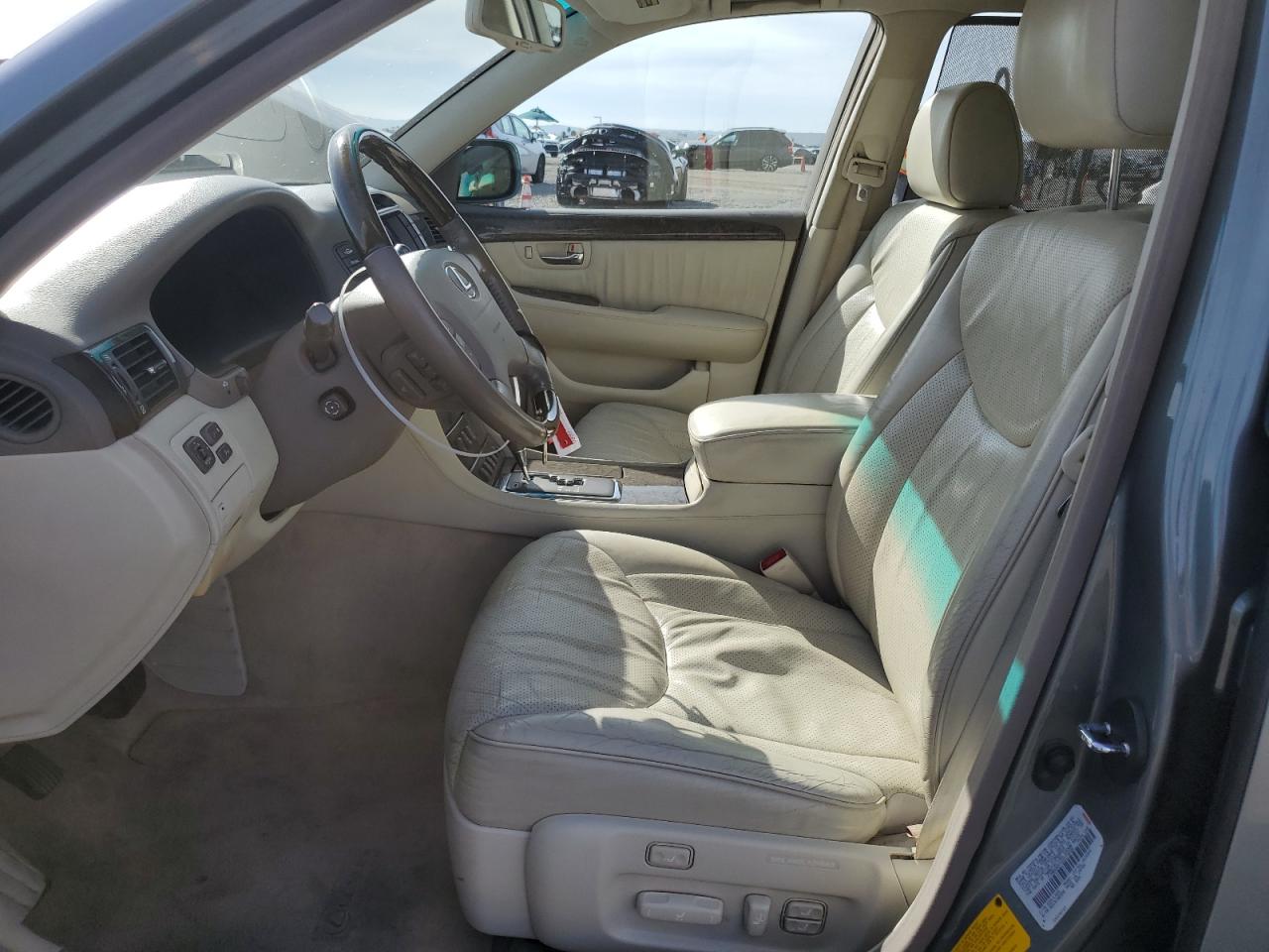 2002 Lexus LS - Image 7