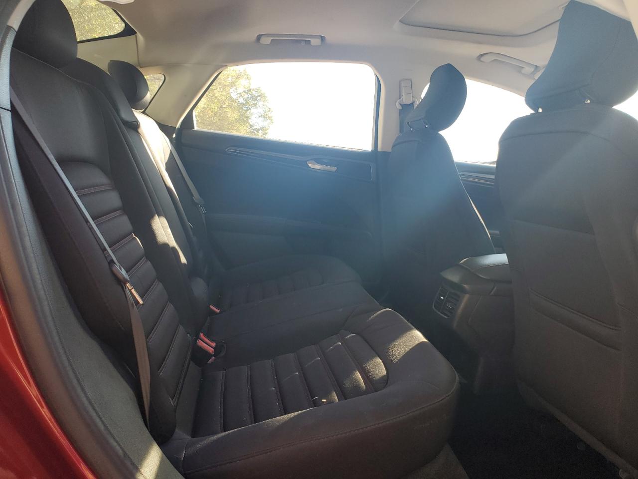 2016 Ford Fusion - Image 11