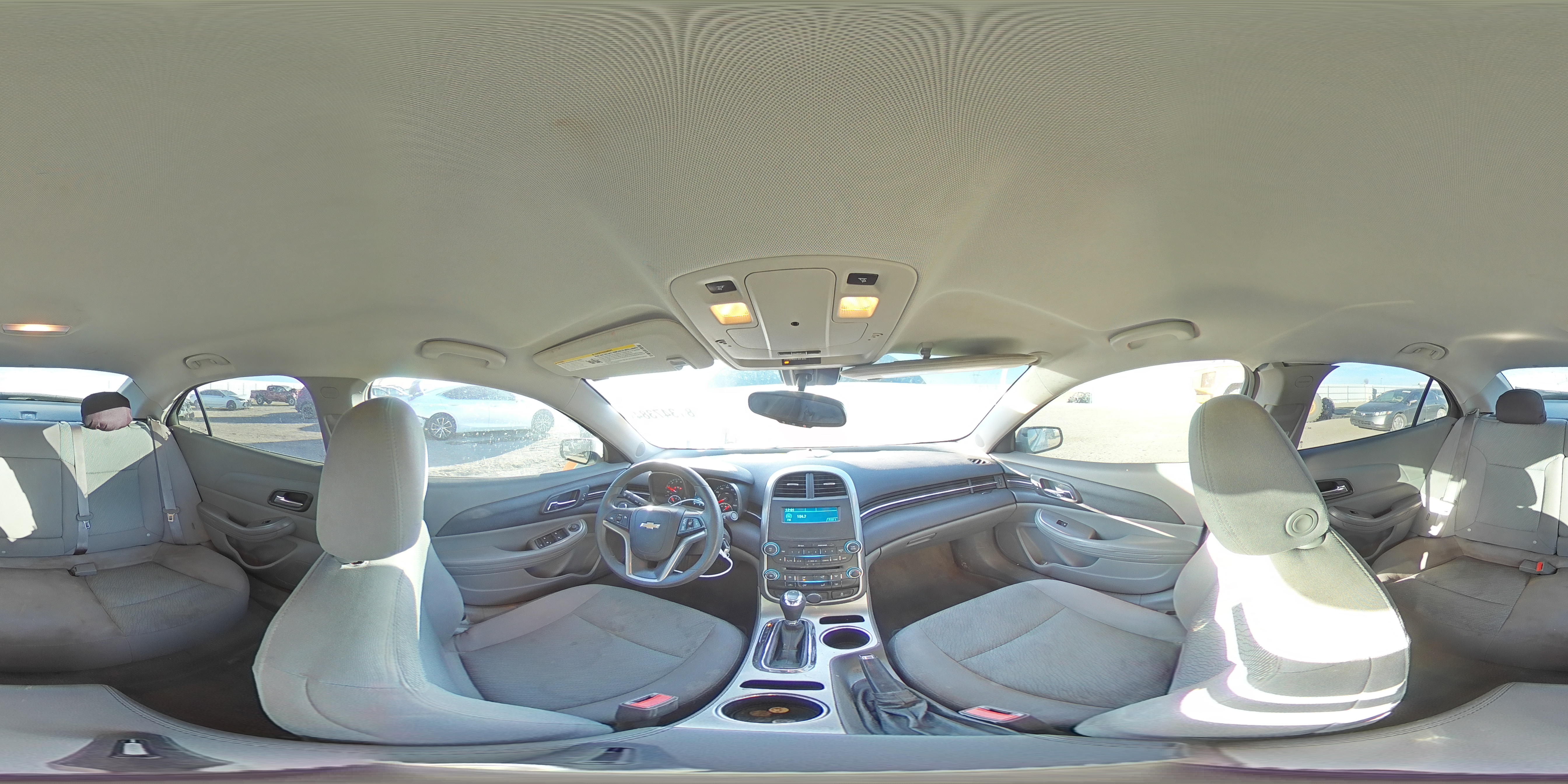 2015 Chevrolet Malibu - Image 13