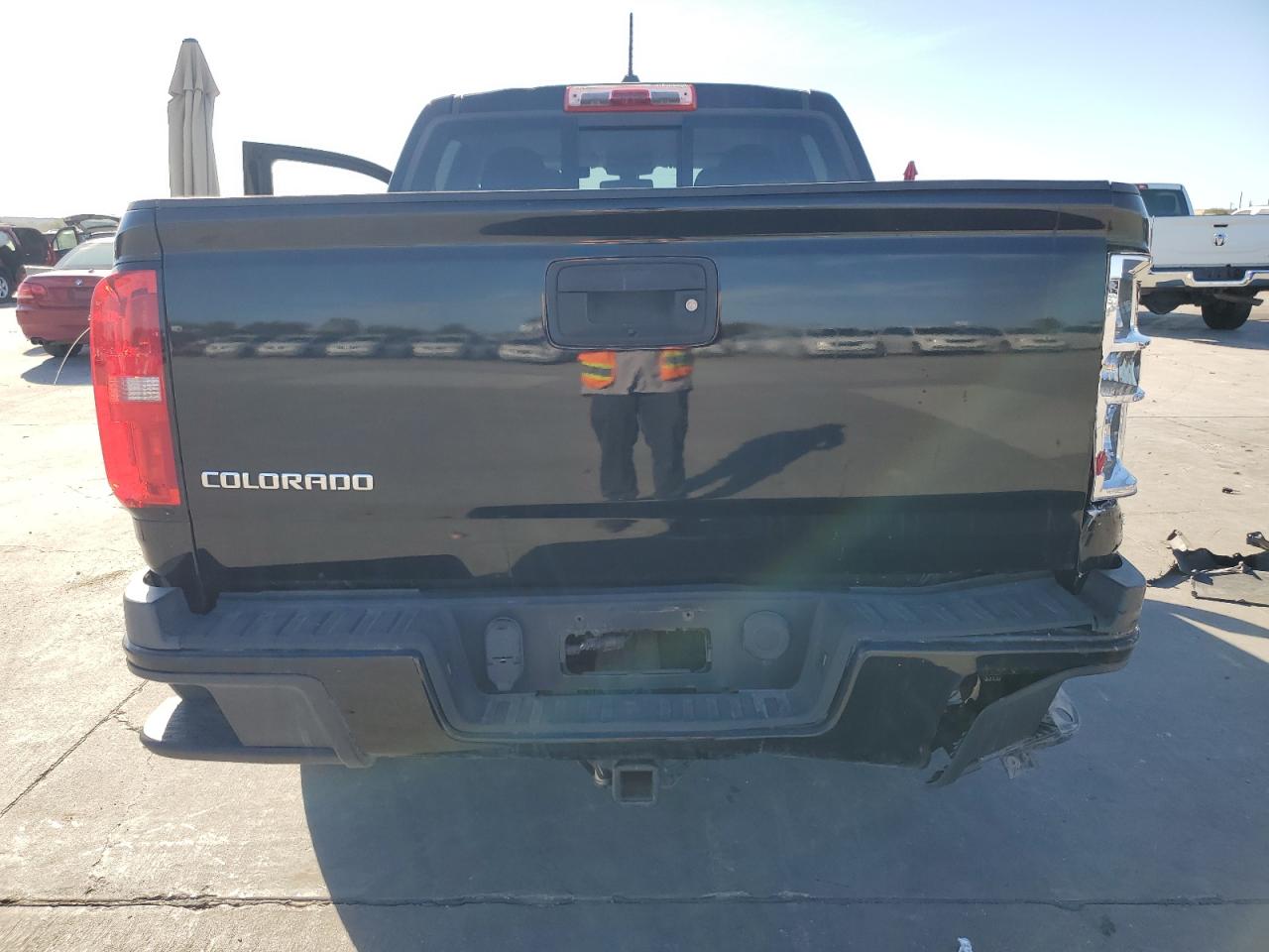 2015 Chevrolet Colorado - Image 6