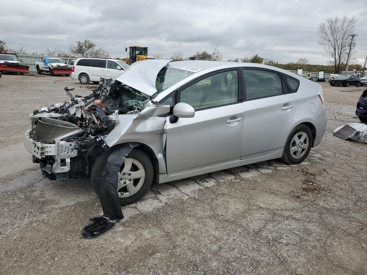 2010 Toyota Prius იყიდება Kansas City-ში, KS - Front End