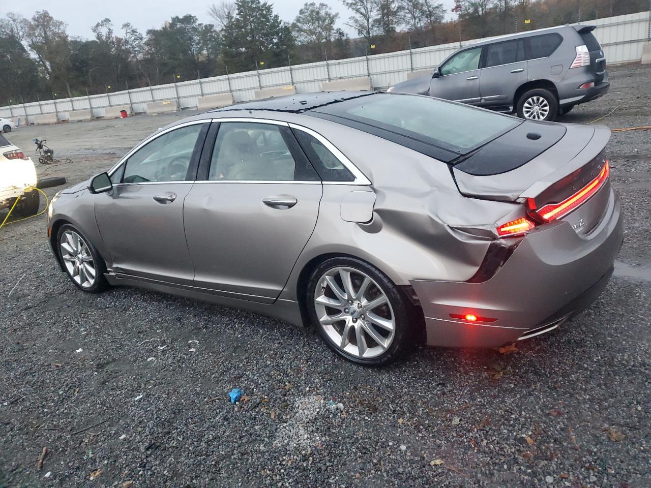 2015 Lincoln Mkz Hybrid VIN: 3LN6L2LU9FR602413 Lot: 77258824