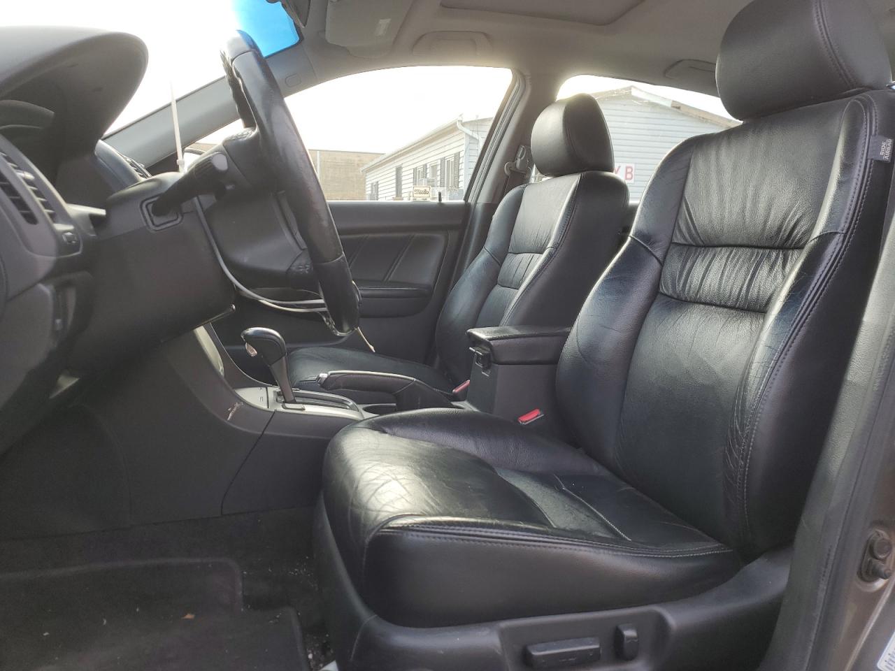 2006 Honda Accord - Image 7