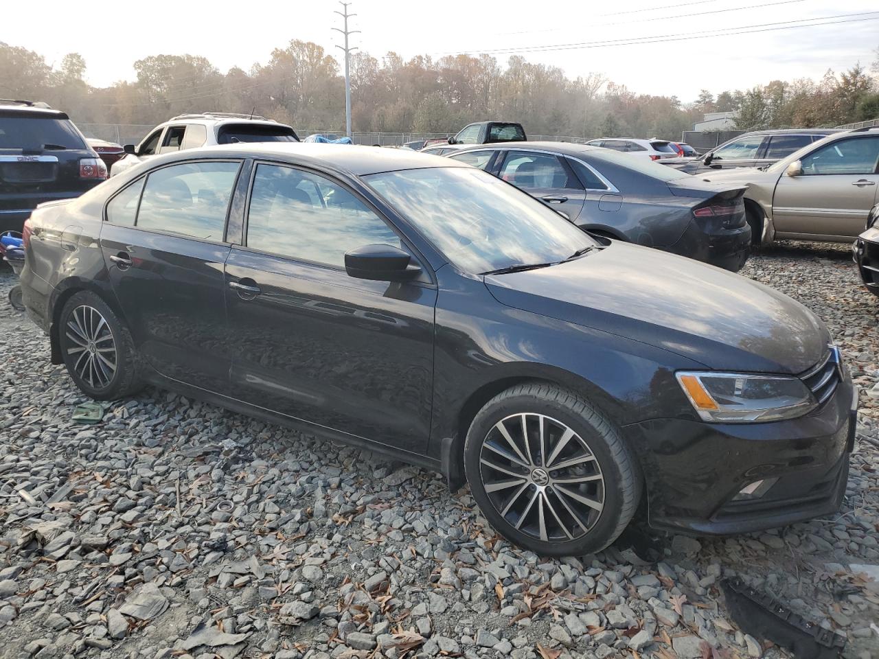 2016 Volkswagen Jetta - Image 4