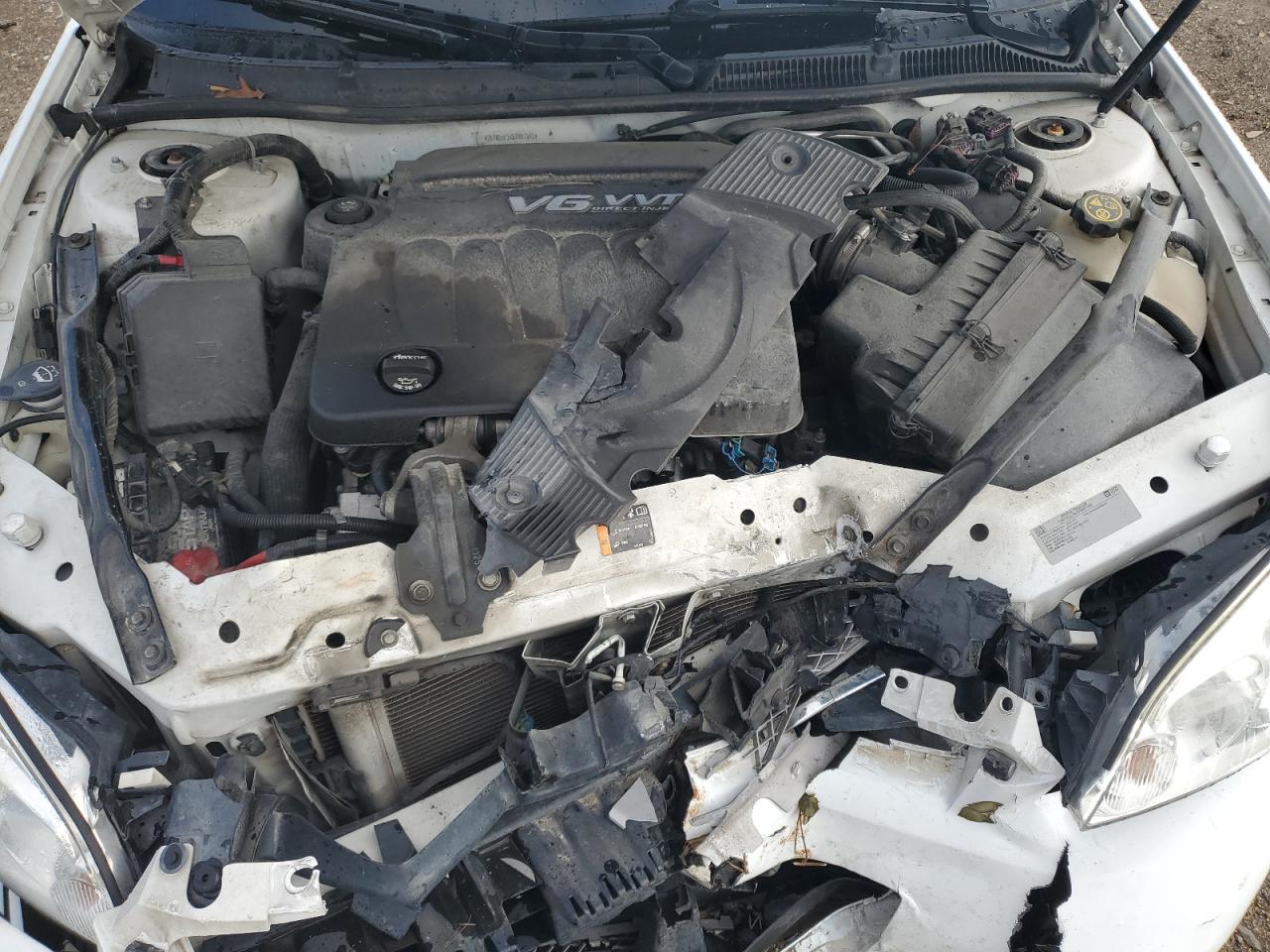 2016 Chevrolet Impala - Image 12