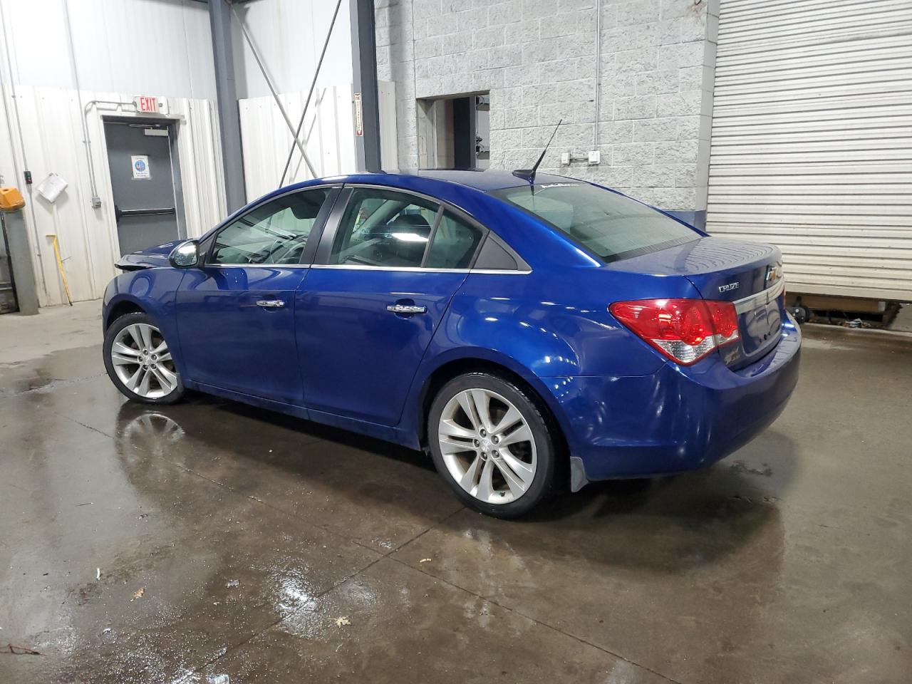 VIN 1G1PG5SB1D7147455 2013 CHEVROLET CRUZE no.2