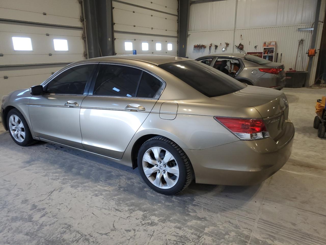 2008 Honda Accord - Image 2