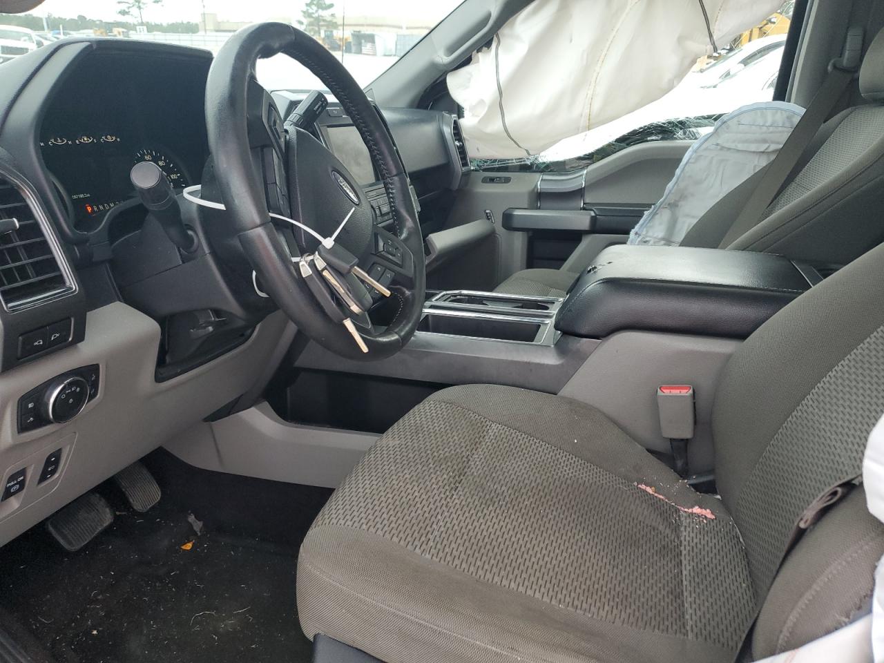 2017 Ford F-150 - Image 7