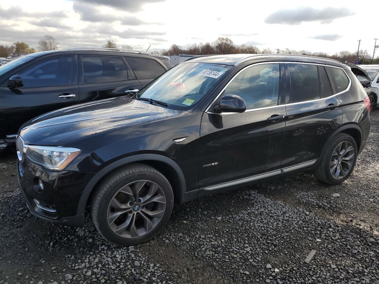 VIN 5UXWX9C51F0D54413 2015 BMW X3 no.1