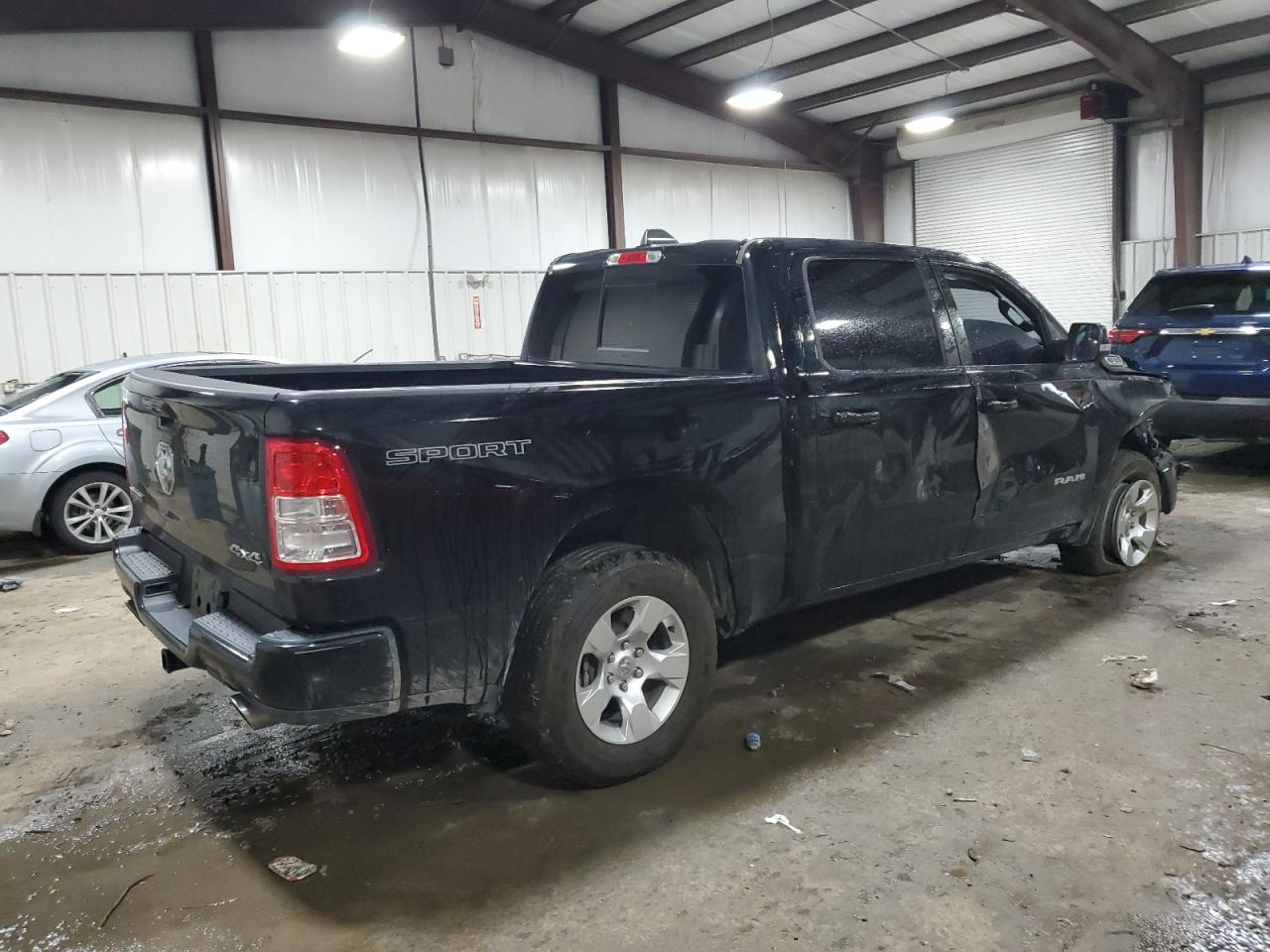2020 RAM 1500 - Image 3