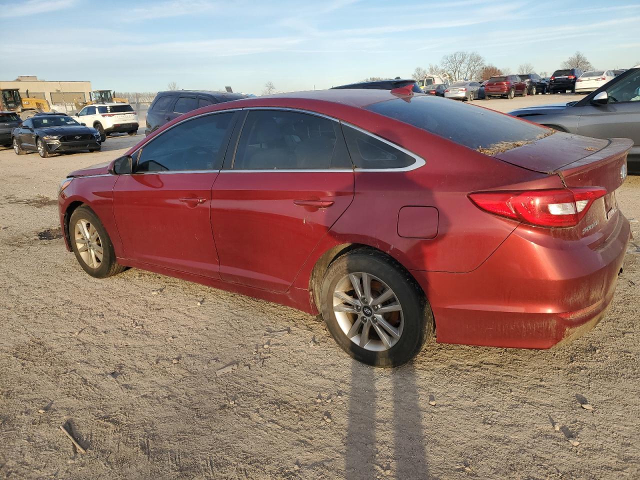 5NPE24AF0GH389228 2016 HYUNDAI SONATA - Image 2