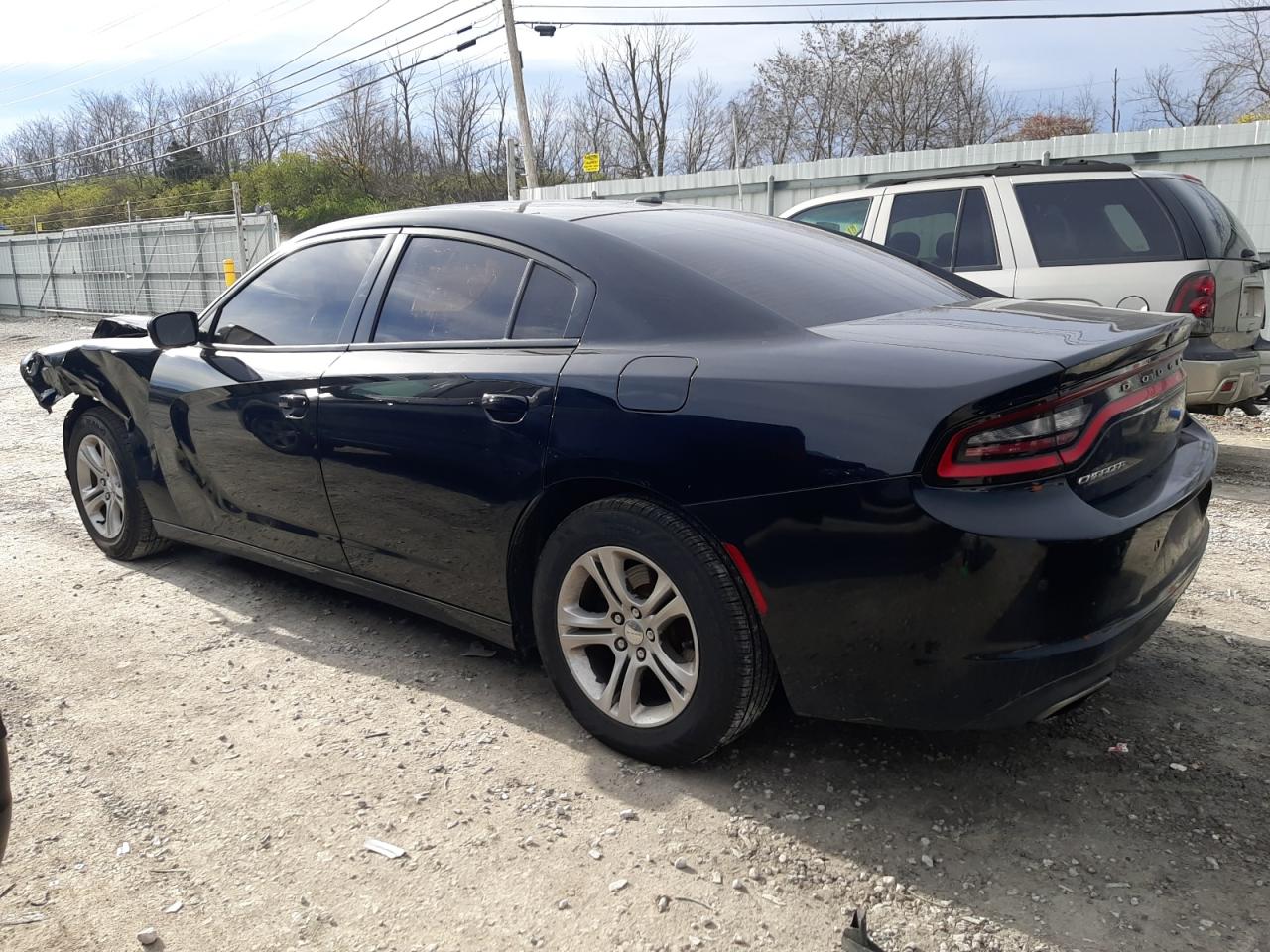 VIN 2C3CDXBG5KH622035 2019 DODGE CHARGER no.2