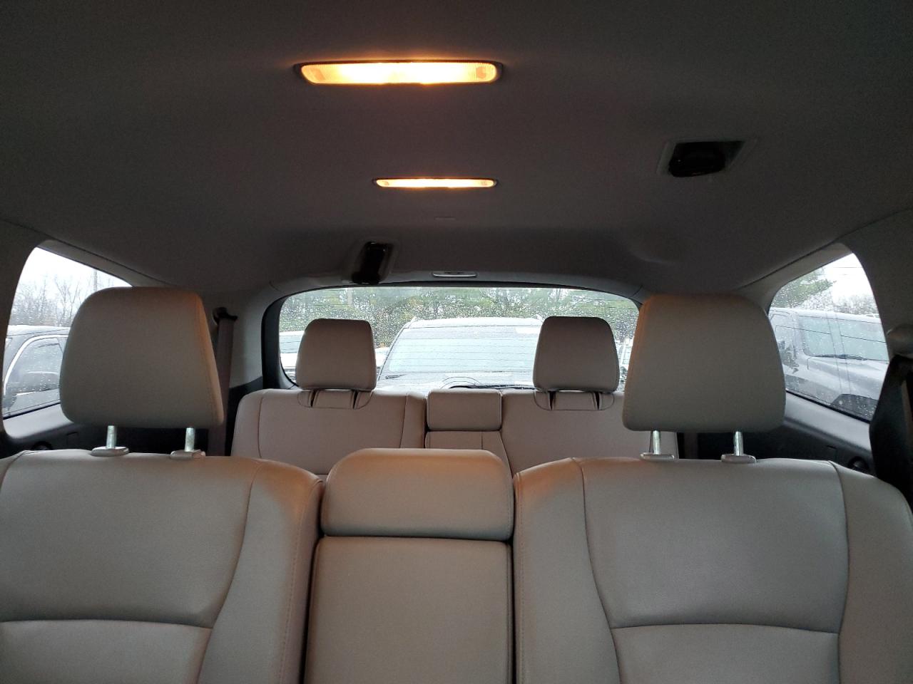 2018 Honda Pilot - Image 10