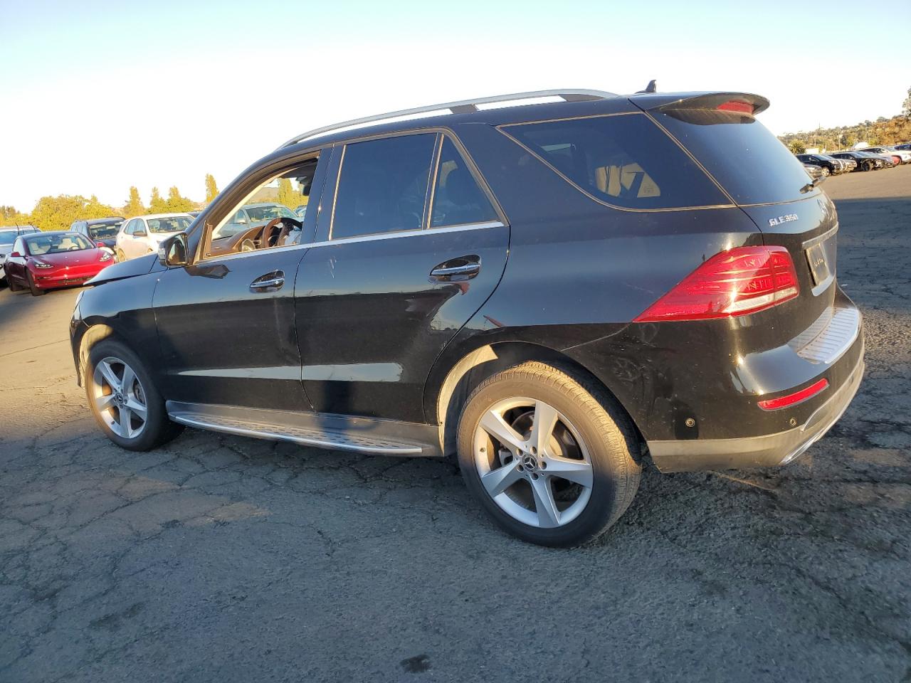 2018 Mercedes-Benz GLE - Image 2