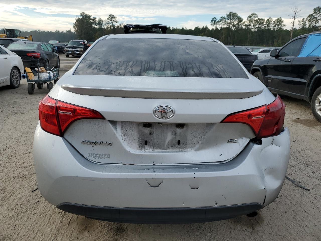 2017 Toyota Corolla - Image 6
