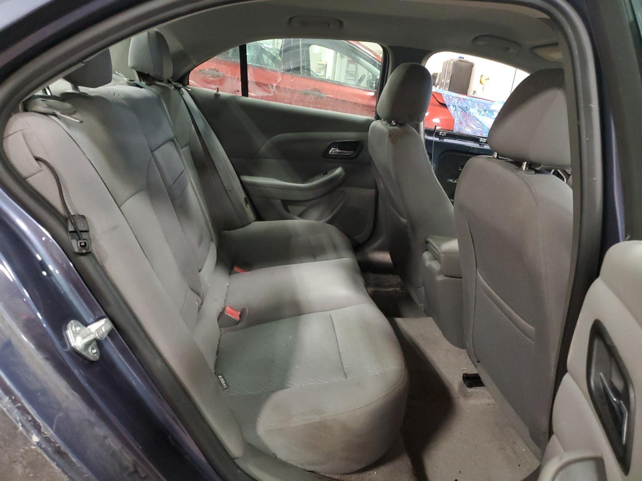 2013 Chevrolet Malibu - Image 10