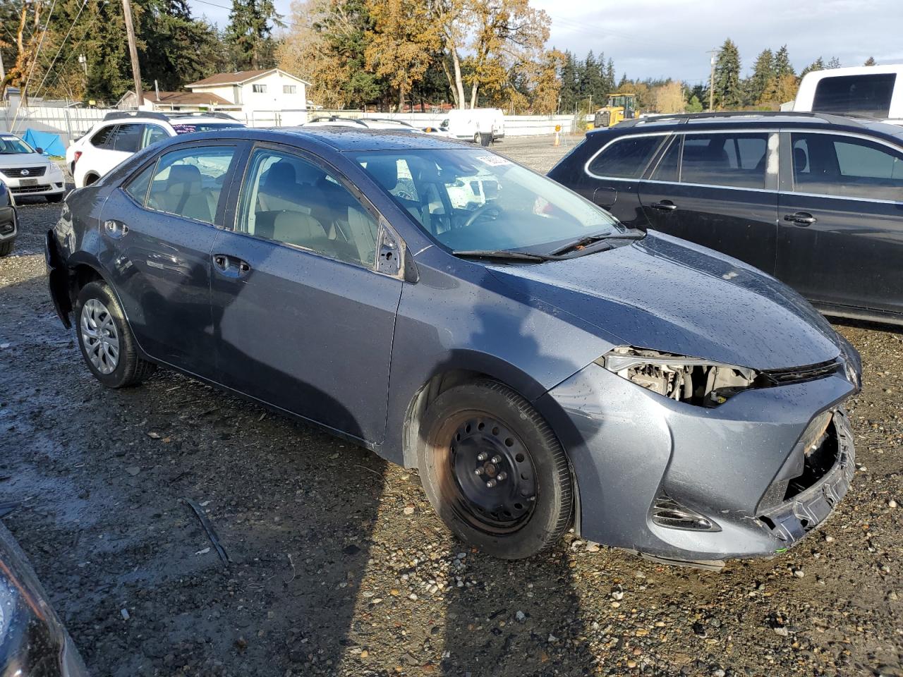 VIN 2T1BURHE3JC067345 2018 TOYOTA COROLLA no.4