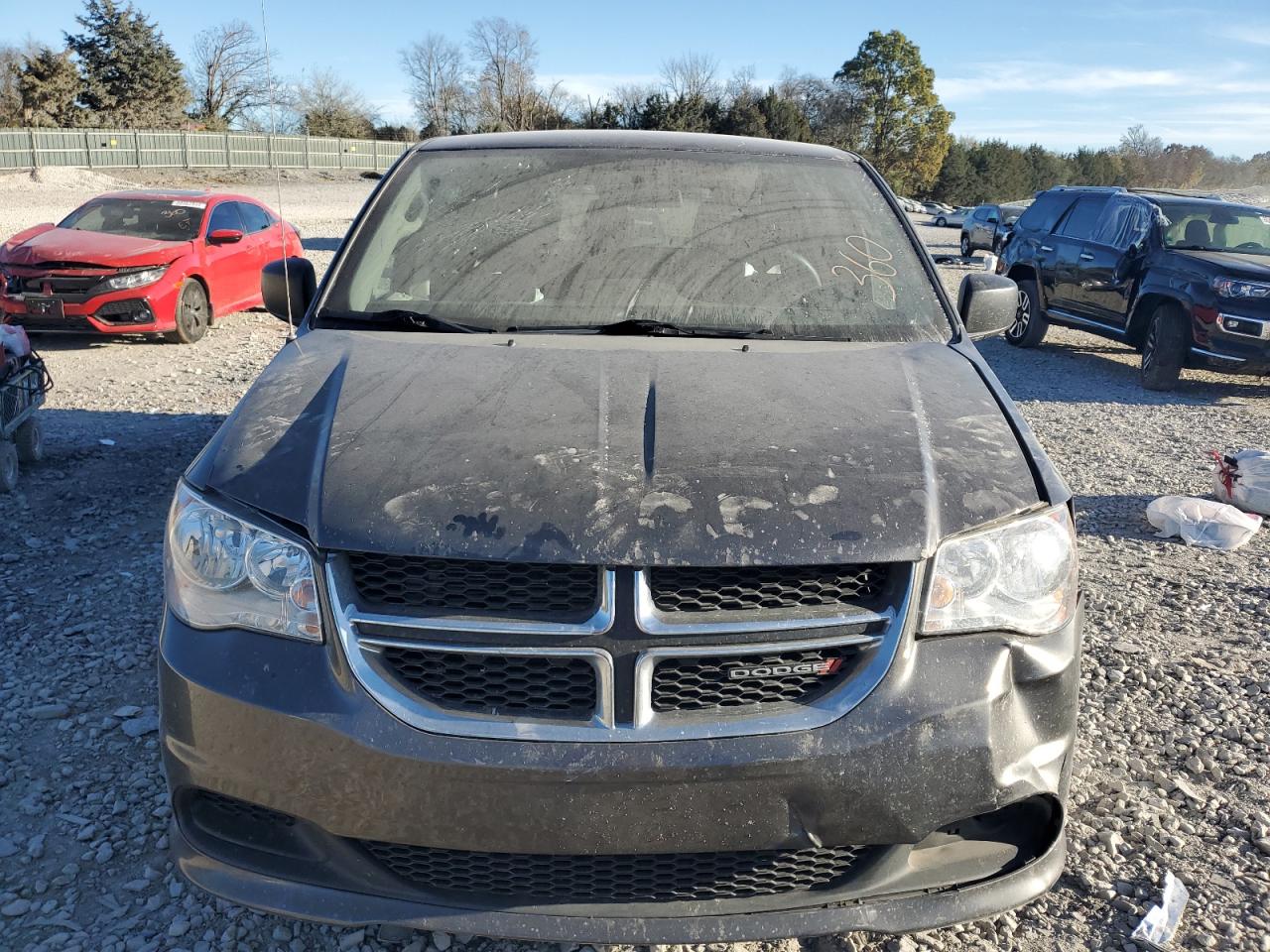 2018 Dodge Caravan - Image 5