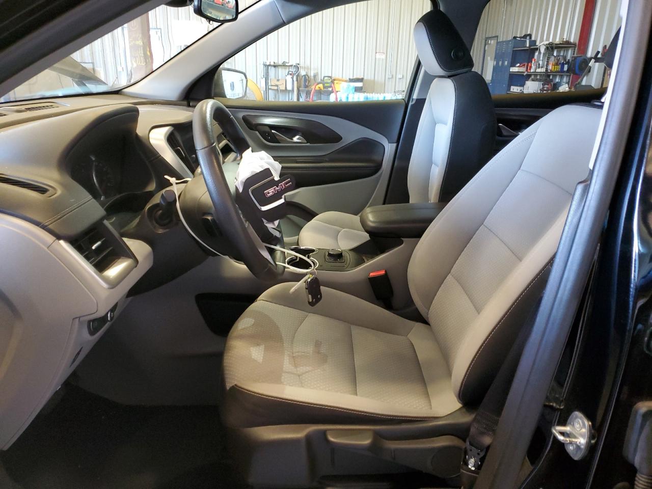 2022 GMC Terrain - Image 7