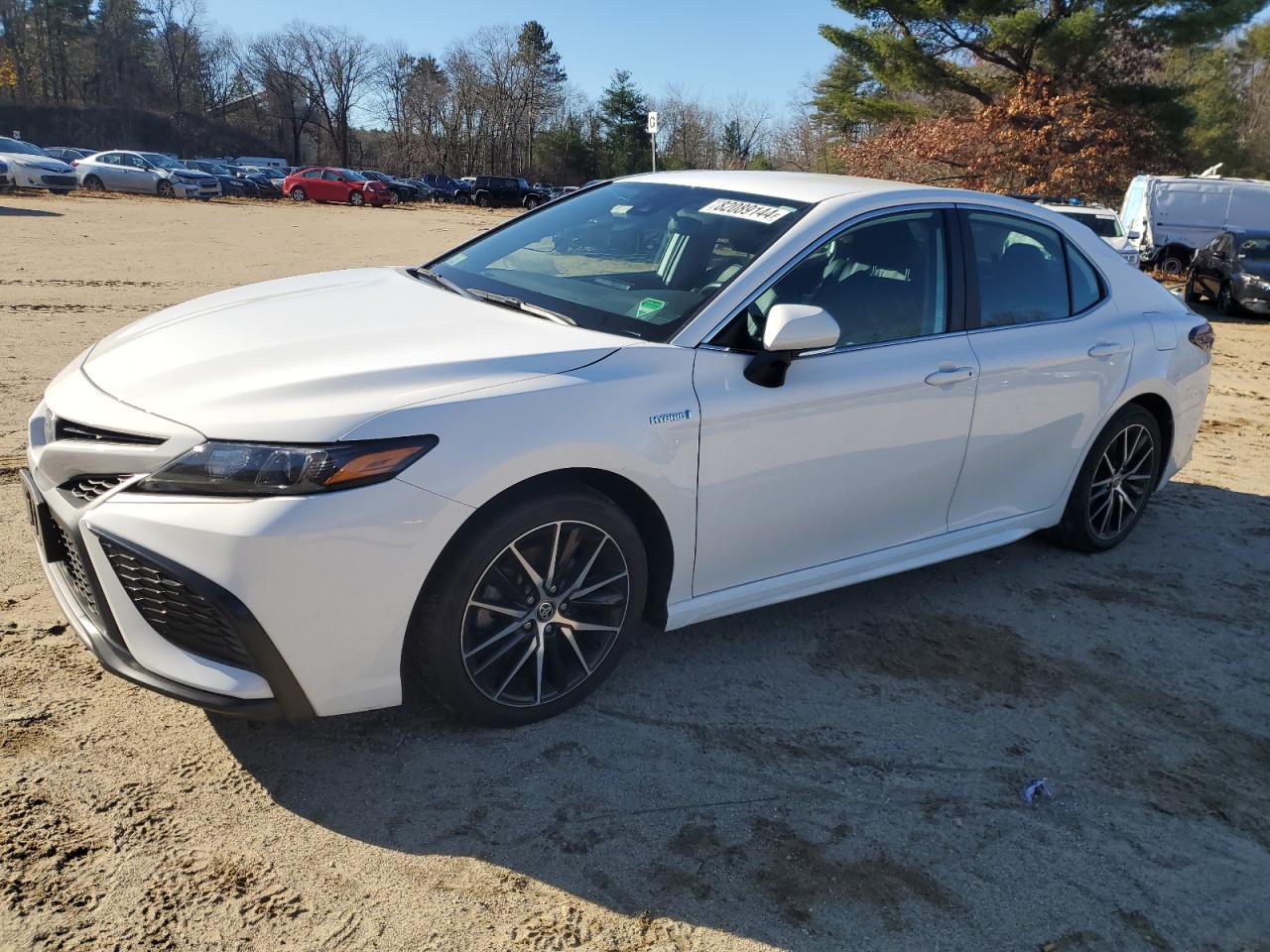 2021 Toyota Camry - Image 1