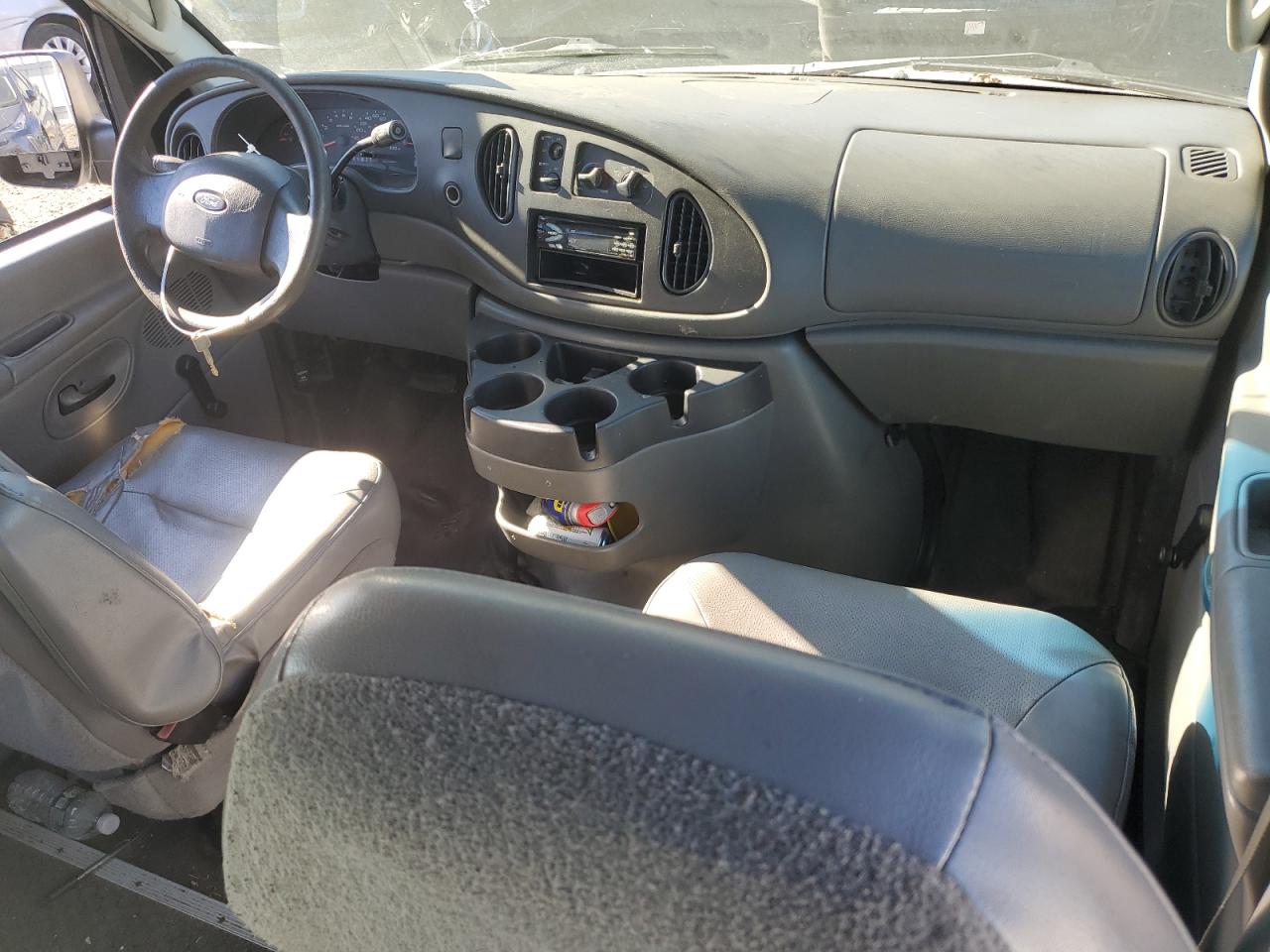 2006 Ford Econoline - Image 8