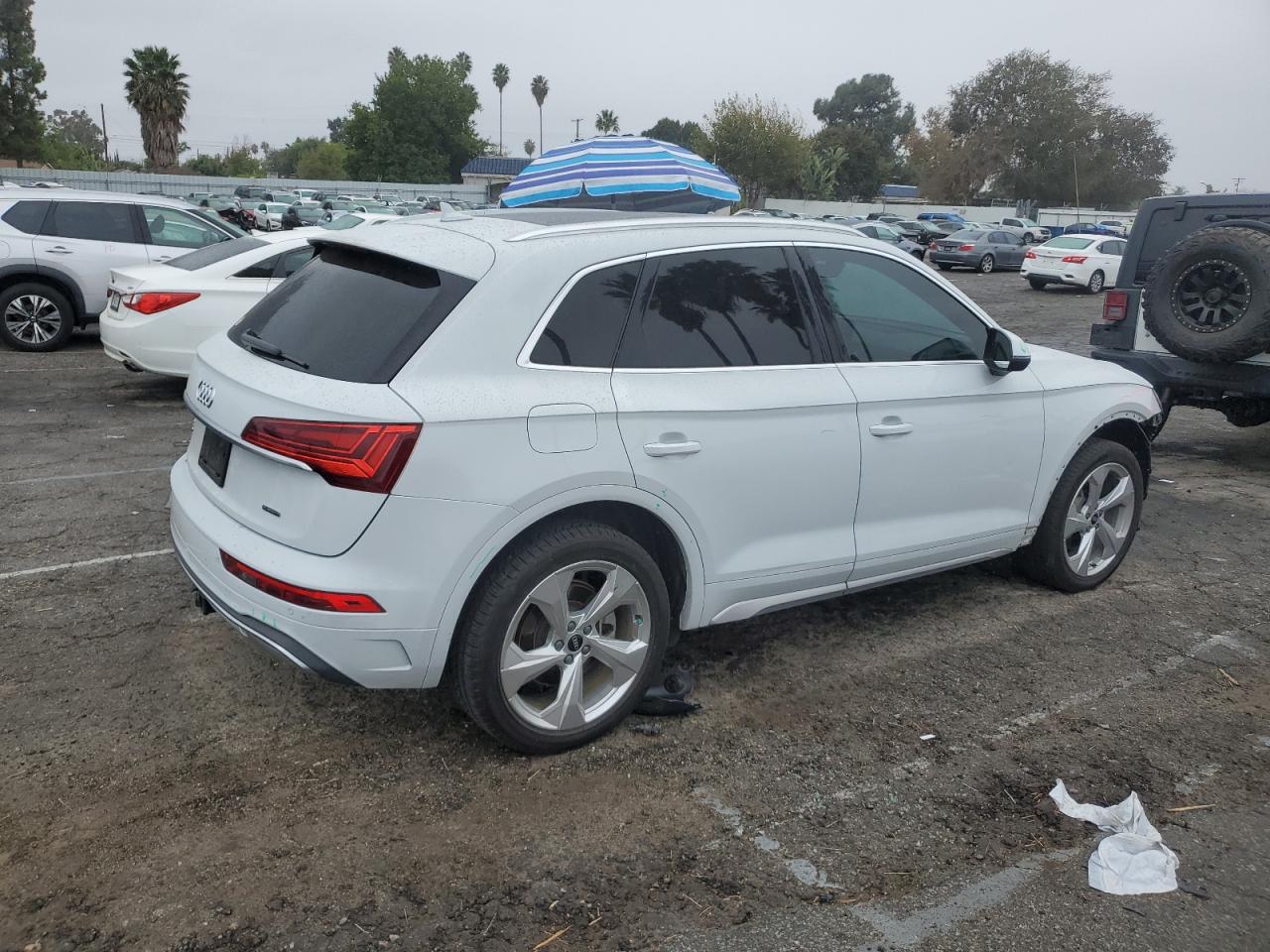 VIN WA1BAAFY8M2015293 2021 AUDI Q5 no.3