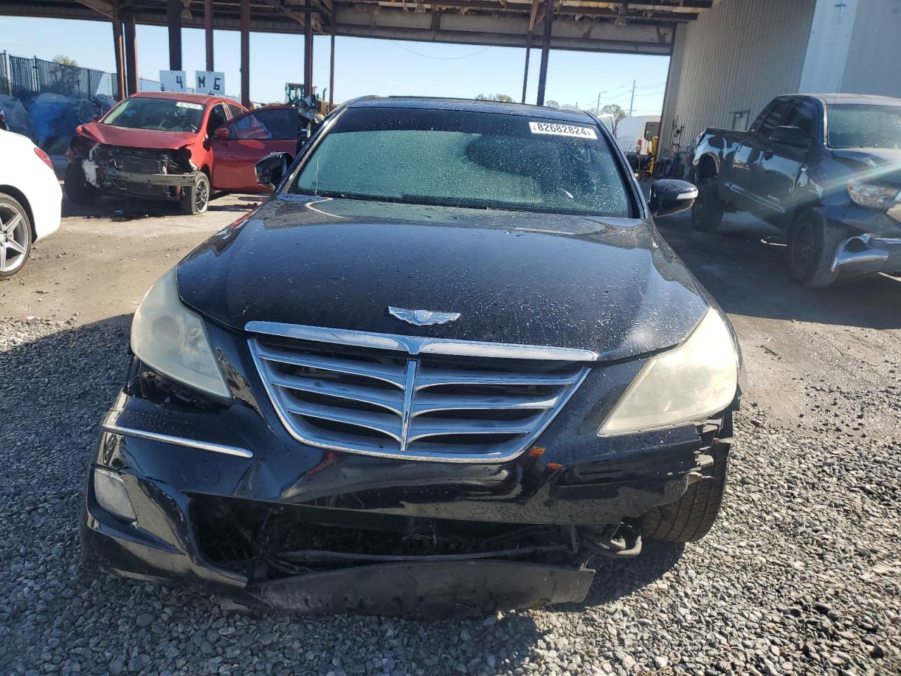 2011 Hyundai Genesis - Image 5