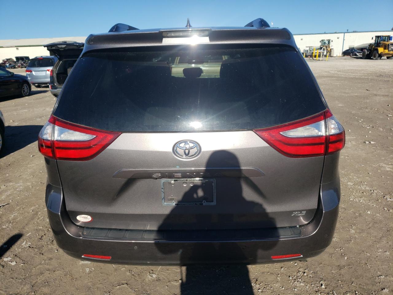 2019 Toyota Sienna Xle VIN: 5TDYZ3DC0KS003592 Lot: 81964584