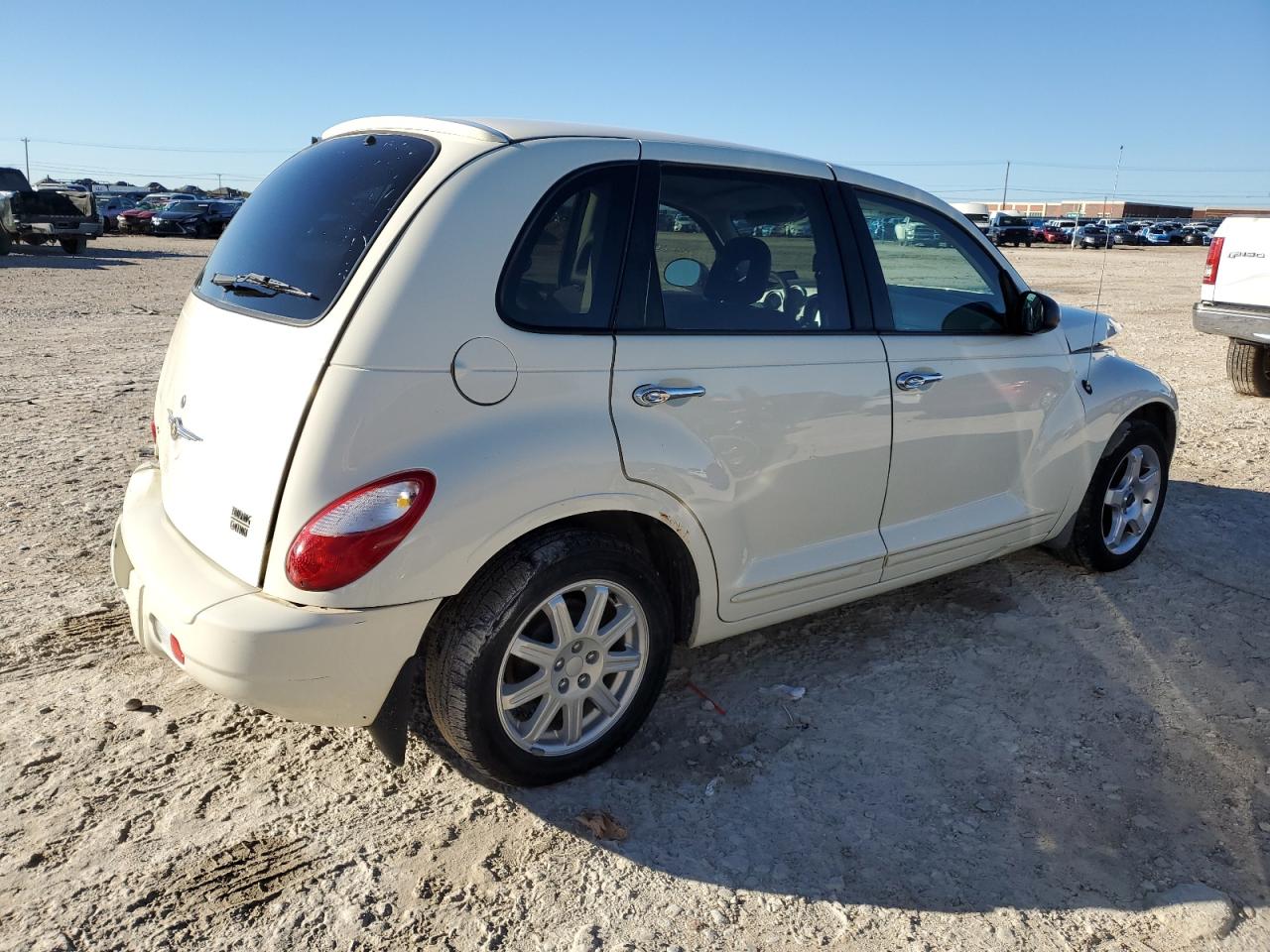 2007 Chrysler PT Cruiser - Image 3