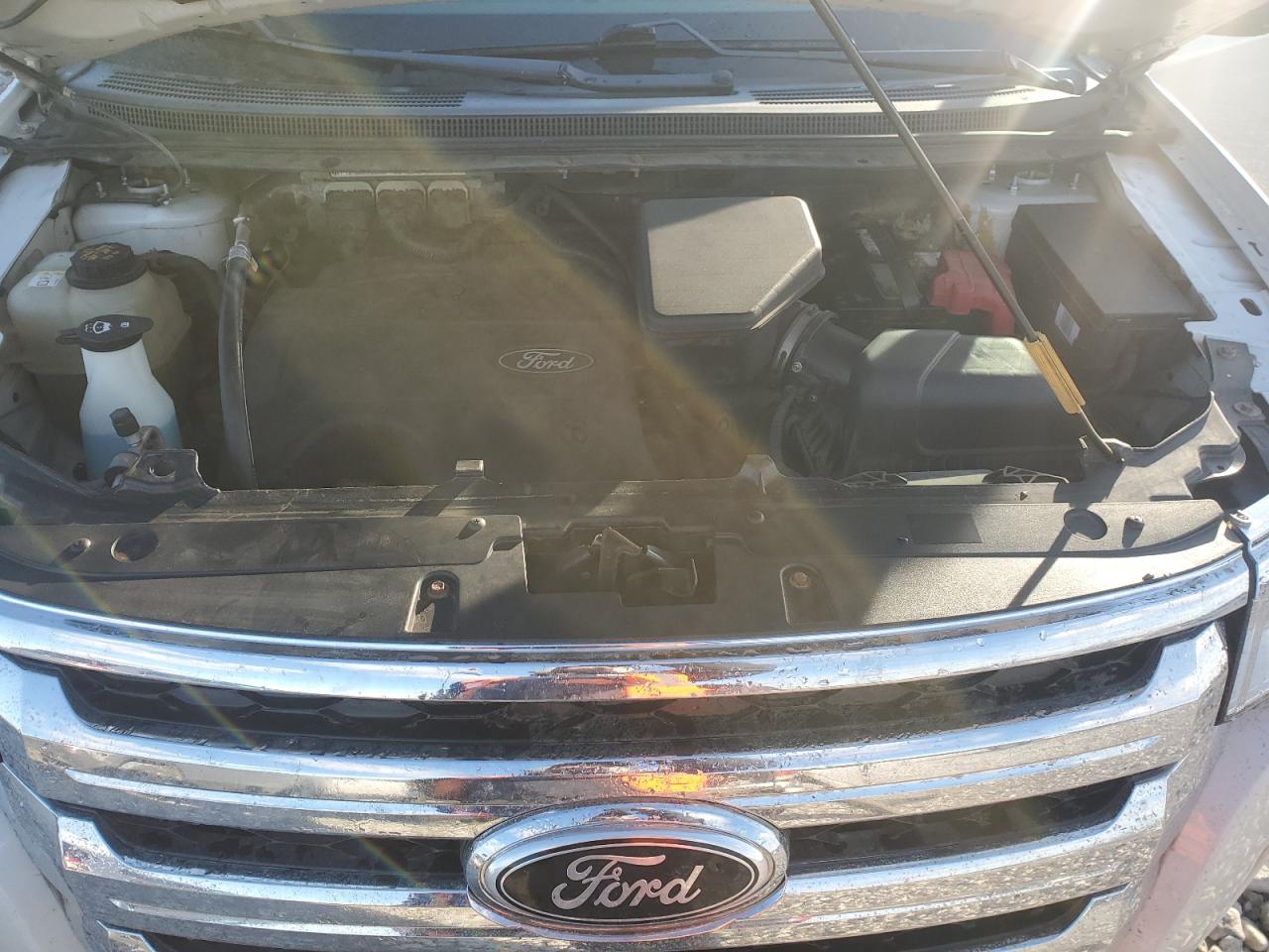 2011 Ford Edge - Image 12