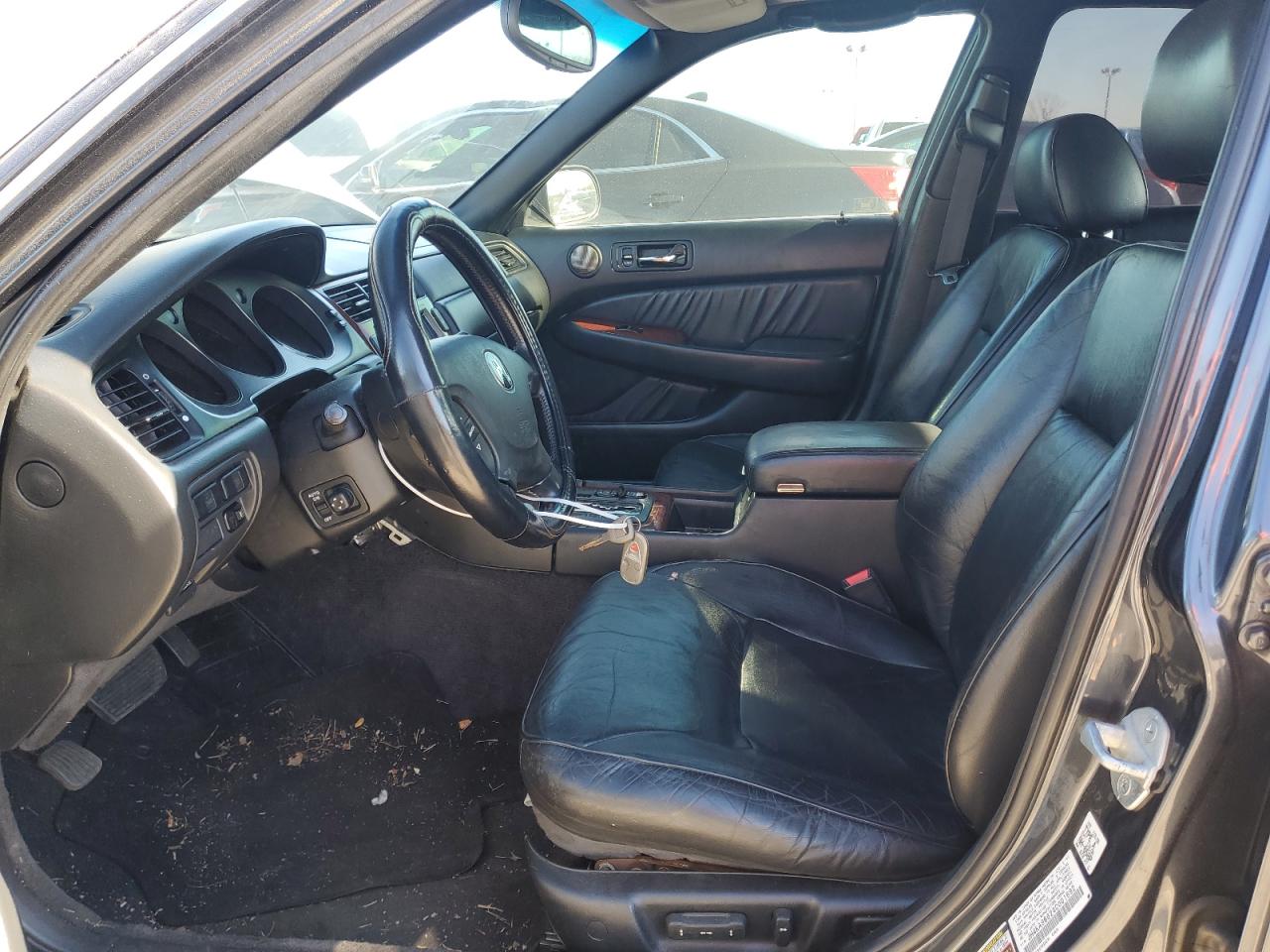 2004 Acura RL - Image 7