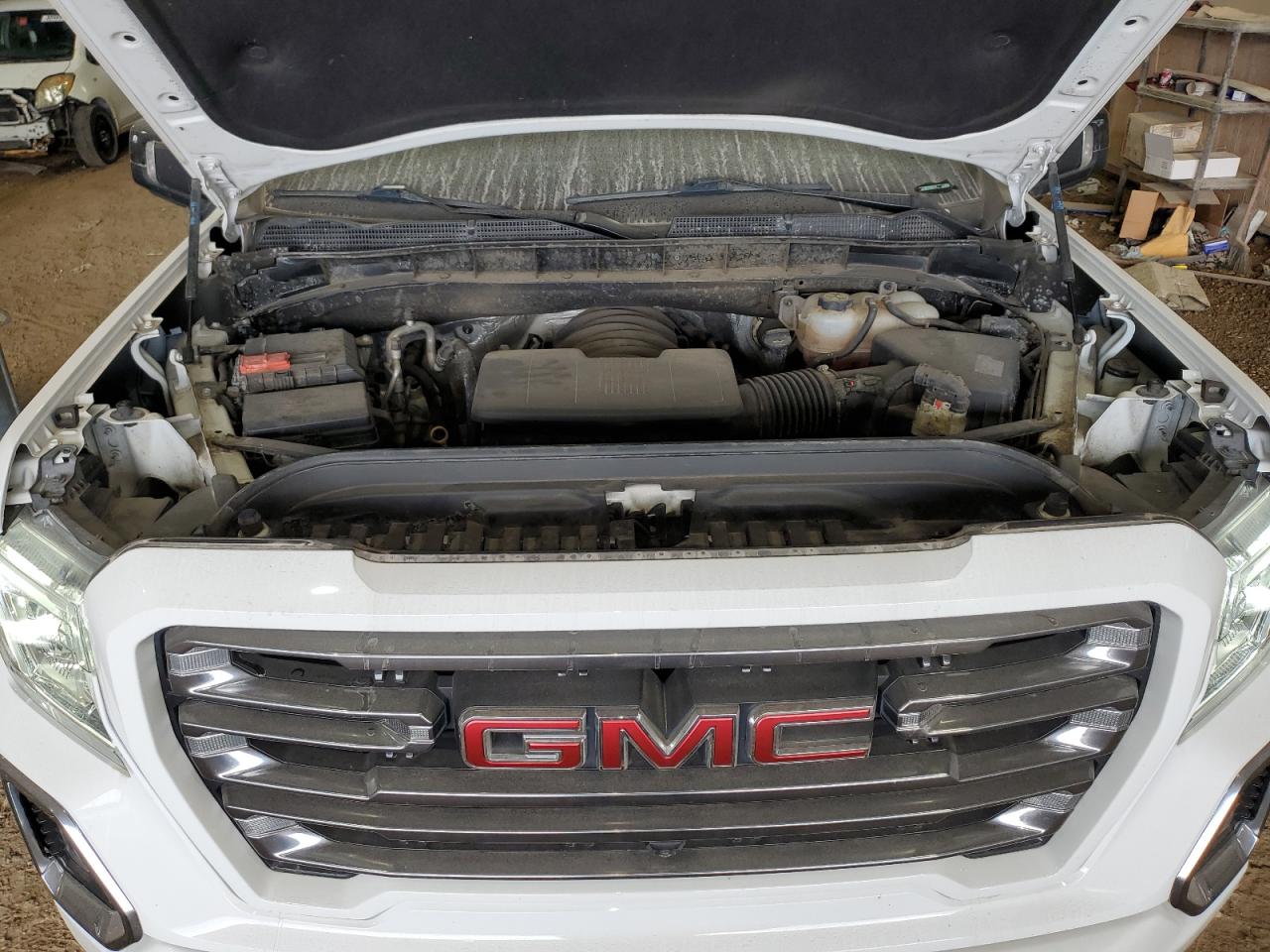 2020 GMC Sierra - Image 11