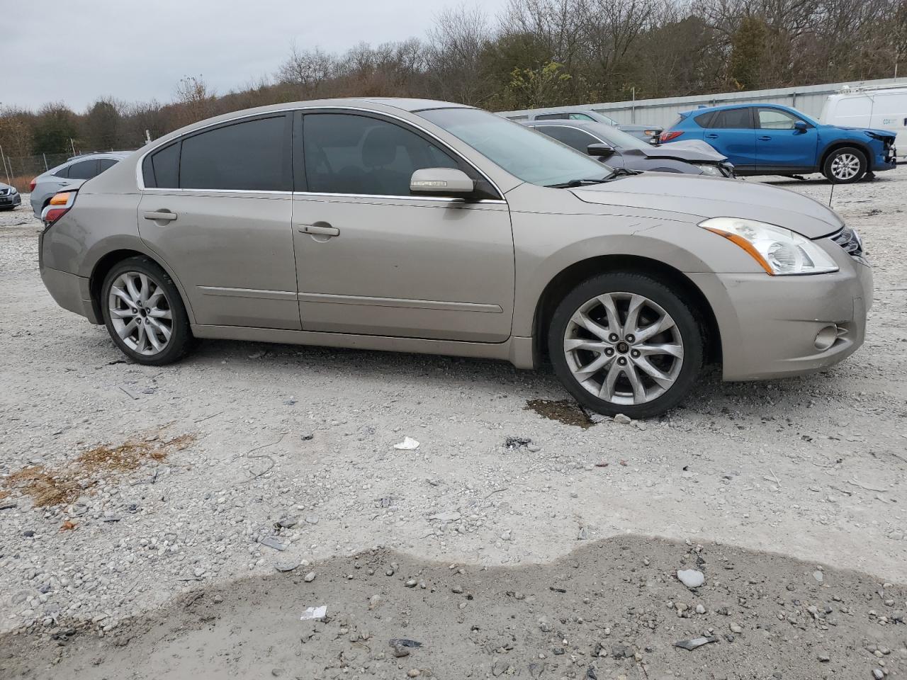2012 Nissan Altima - Image 4