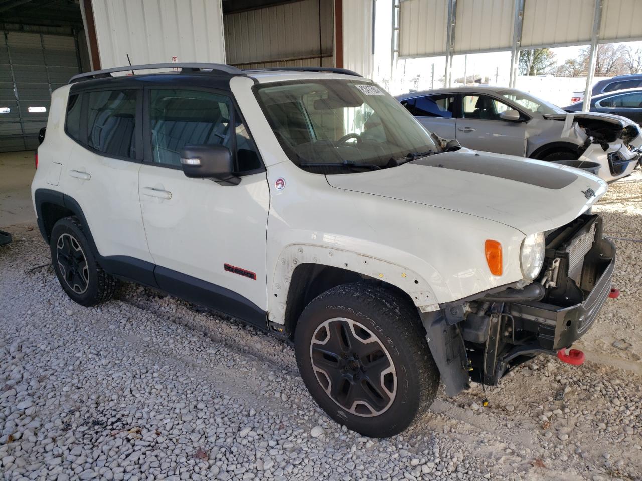 VIN ZACCJBCT7FPB46278 2015 JEEP RENEGADE no.4