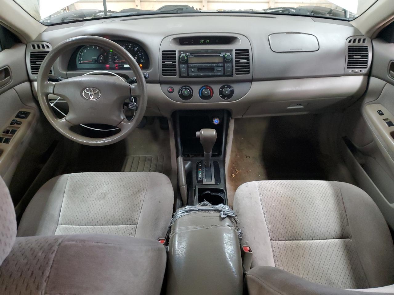 2003 Toyota Camry - Image 8