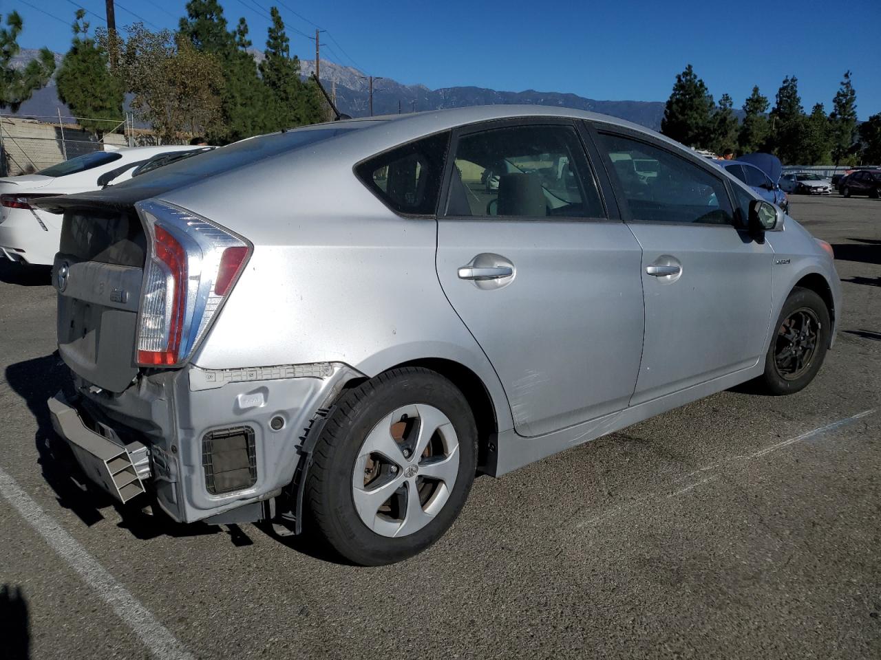 VIN JTDKN3DU8E0366577 2014 TOYOTA PRIUS no.3