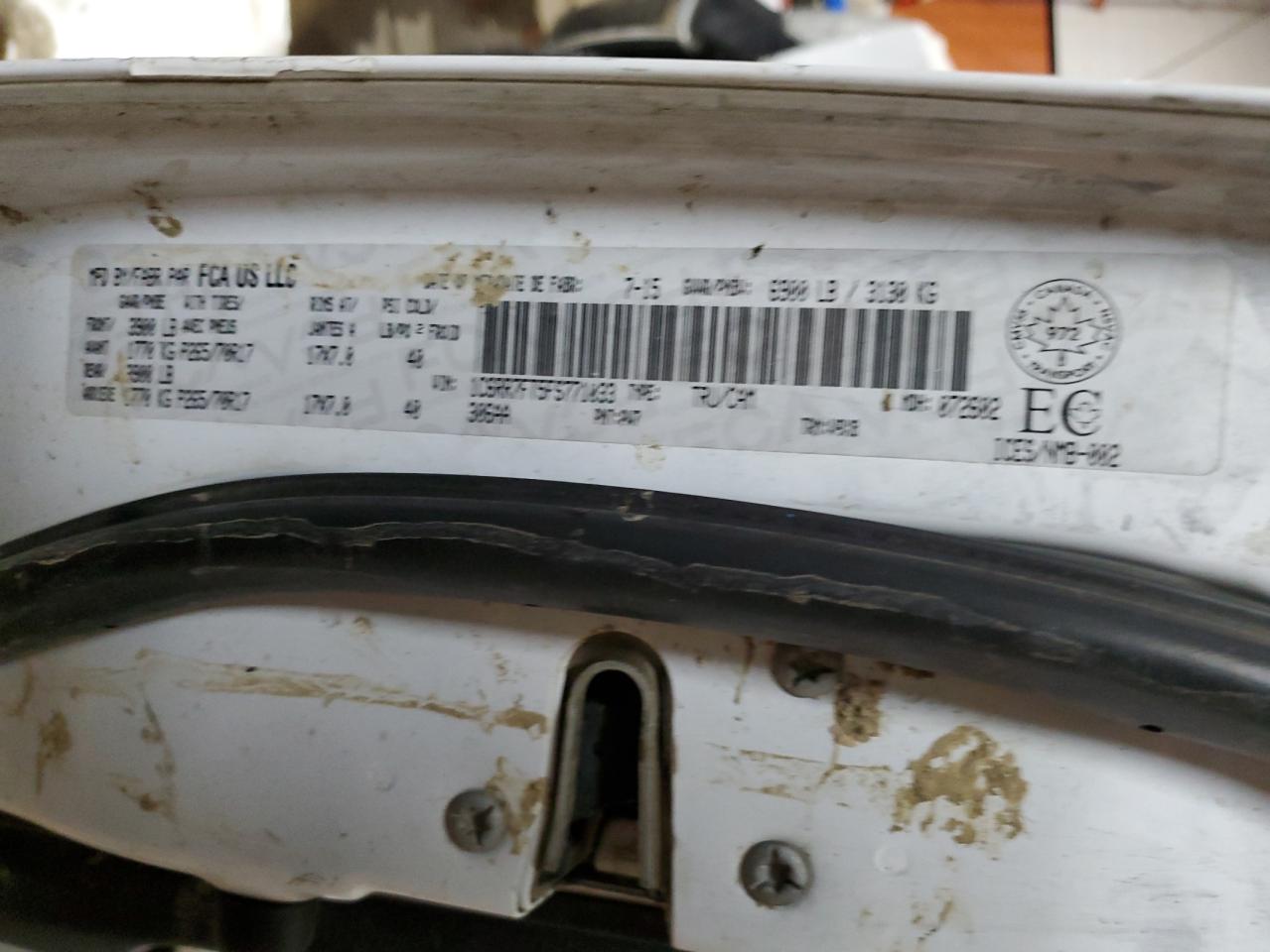 2015 Ram 1500 St VIN: 1C6RR7FT5FS771033 Lot: 81906644