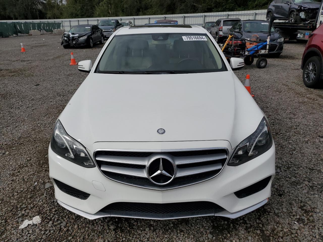 VIN WDDHF5KB9EA895783 2014 MERCEDES-BENZ E-CLASS no.5