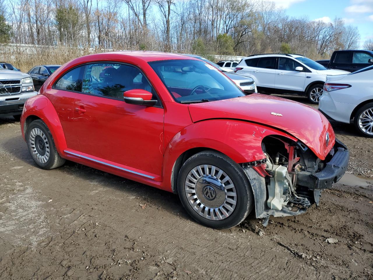 2014 Volkswagen Beetle - Image 4