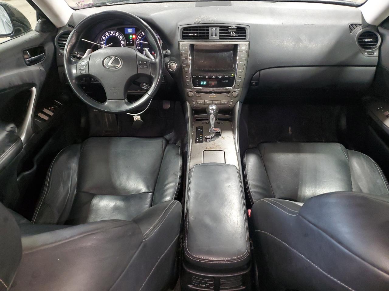 2010 Lexus IS - Image 8