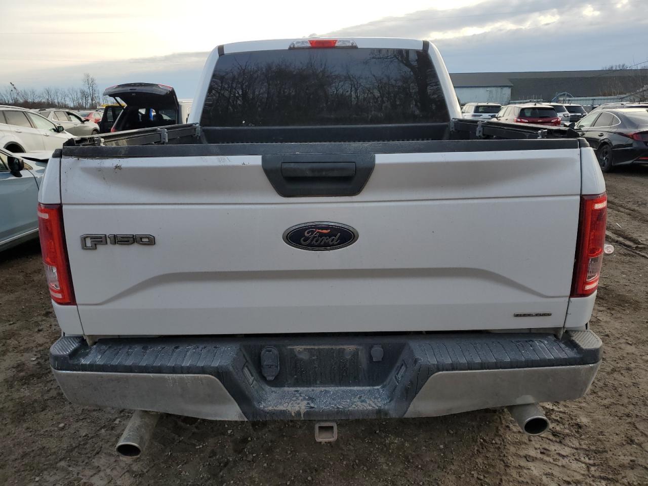 2015 Ford F-150 - Image 6