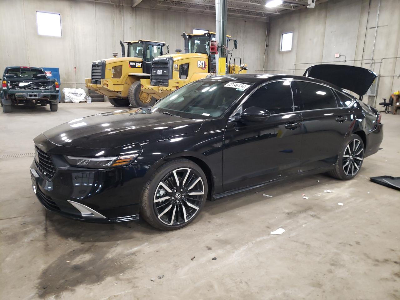 2024 Honda Accord Touring Hybrid VIN: 1HGCY2F86RA039389 Lot: 82146134