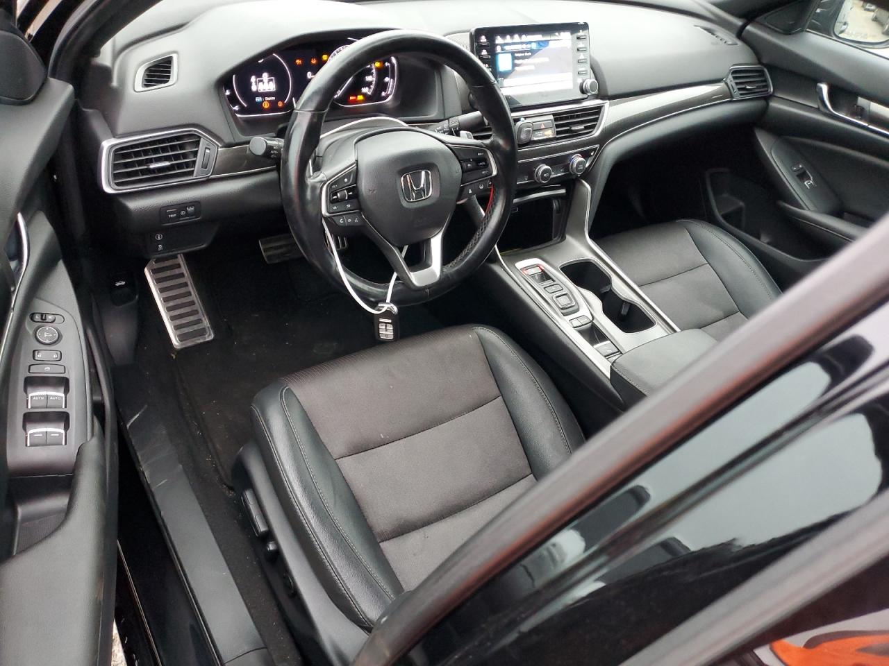2021 Honda Accord - Image 8